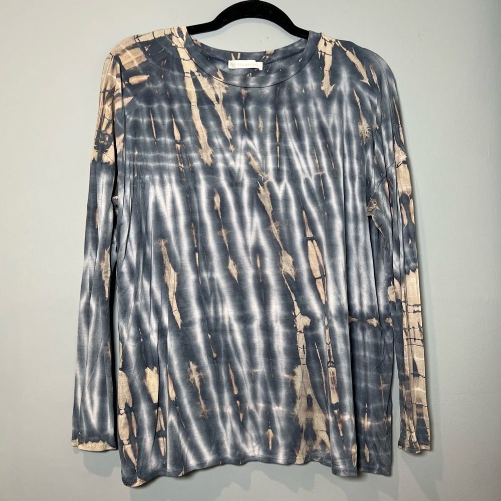 BLUE TIE DYE LONG SLEEVE SHIRT